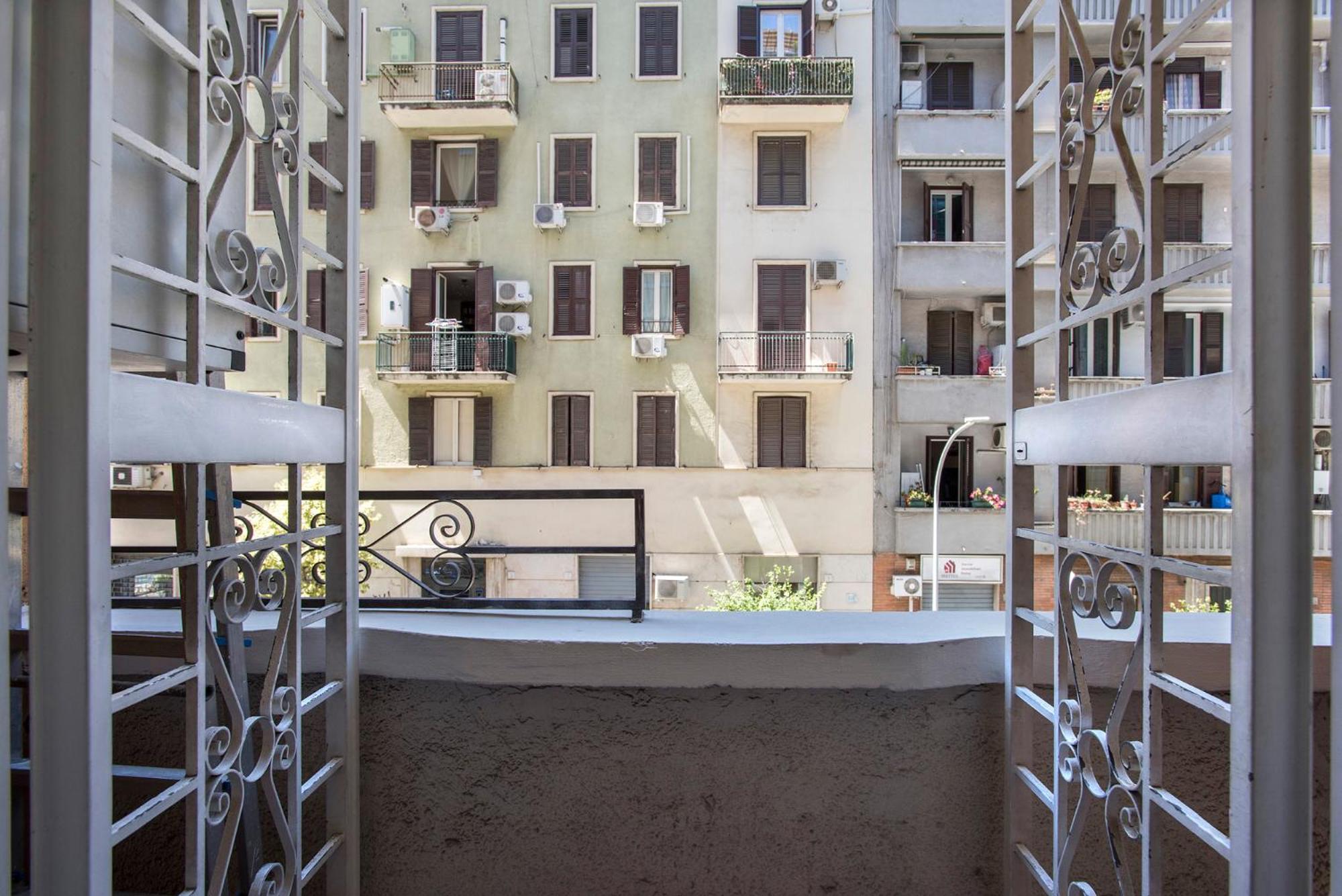 Appia Luxe - A Poche Fermate Del Centro Lejlighed Rom Eksteriør billede